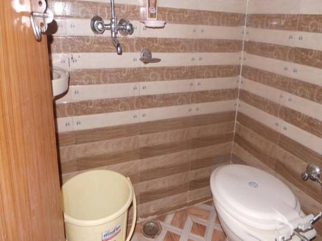 Hotel Jan Jan Tak Dehradún Szoba fotó